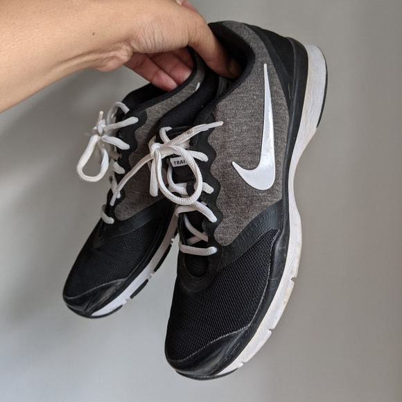 Nike In-Season TR 4 Training Athletic Shoes Black - Picture 5 of 7